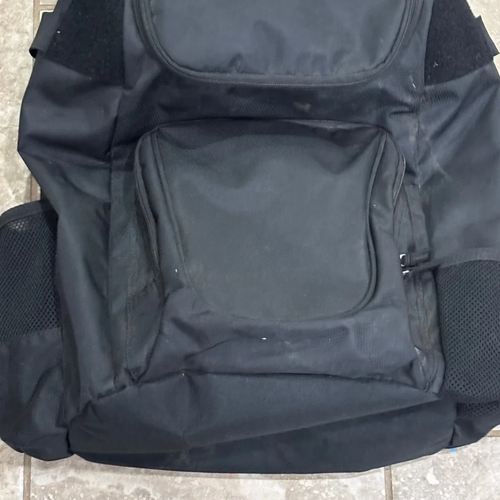Rawlings Baseball Softball Equipment Backpack Black Dugout Bag with Fence Hooks